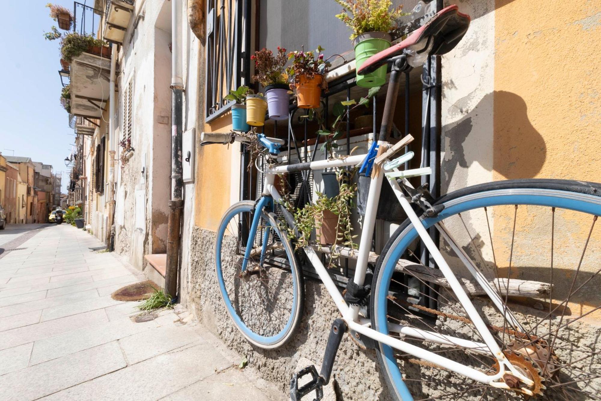 Ferienwohnung Laribiancos Cagliari Centro Storico Exterior foto