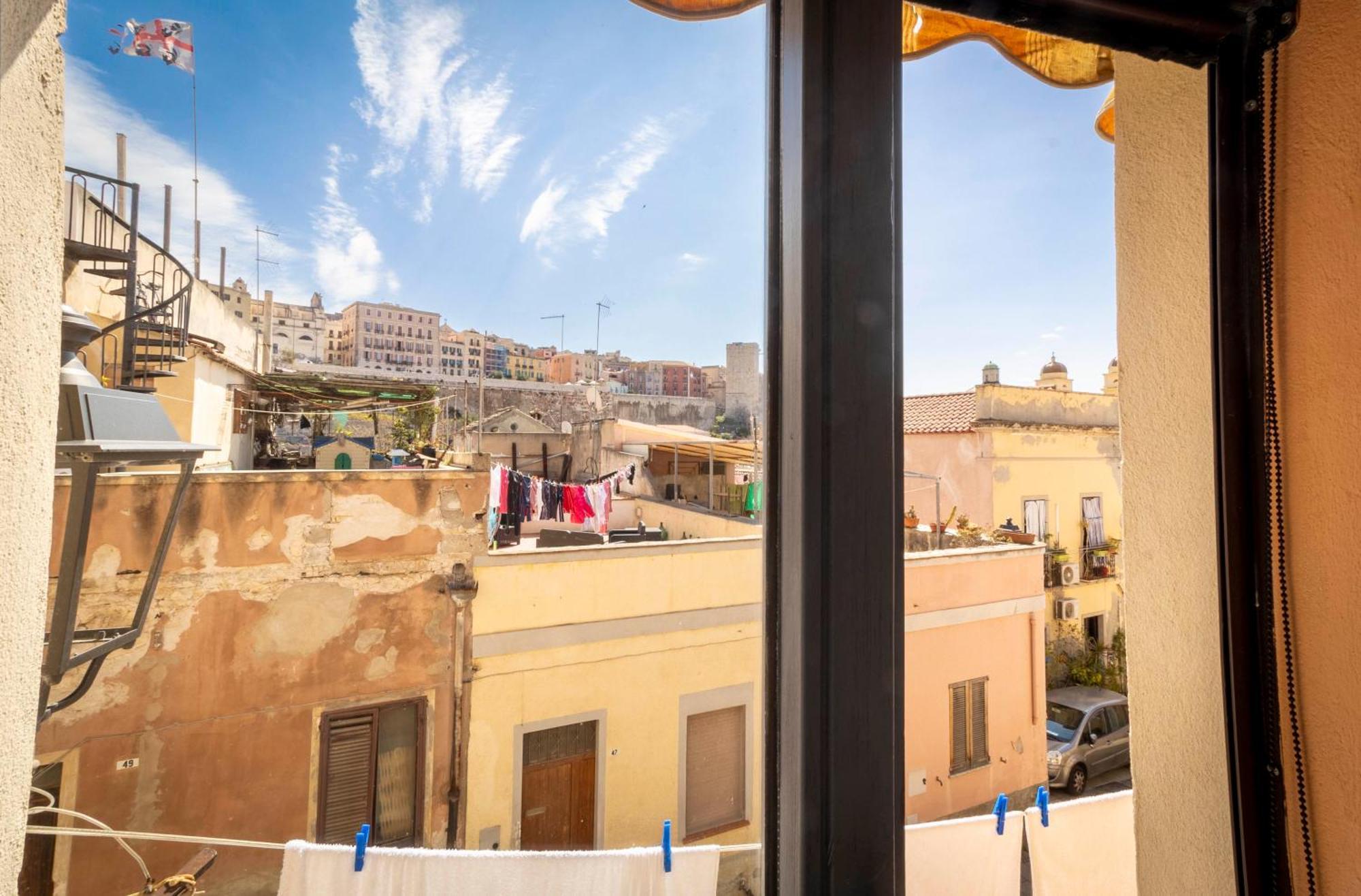 Ferienwohnung Laribiancos Cagliari Centro Storico Exterior foto